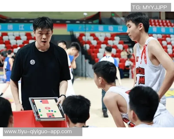 外援约克重返浙江男篮杭州欢迎约老师继续携手奋战新赛季