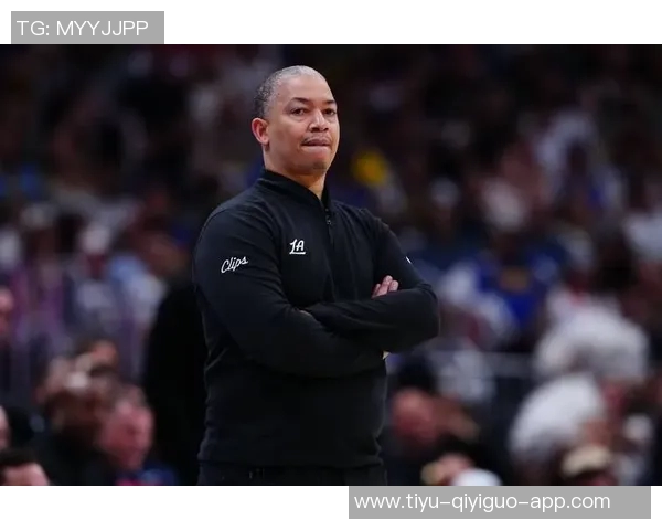 卢谈保罗离开球员们心情低落管理层决策引发不满 卢谈保罗离开球员们心情低落管理层决策引发不满