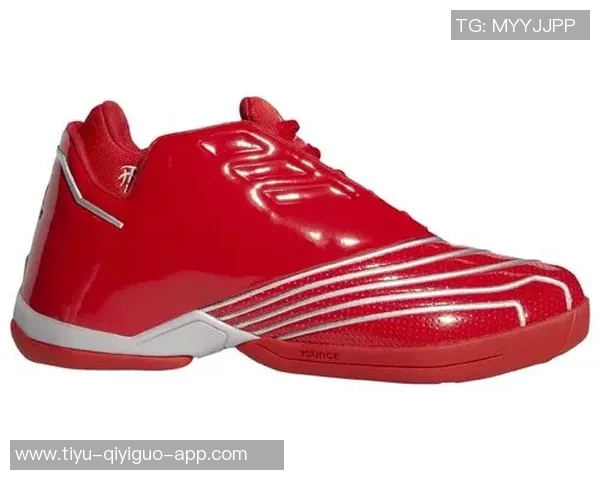 阿迪达斯明年首度复刻猎鹰Touch球鞋引发球迷热议 阿迪达斯明年首度复刻猎鹰Touch球鞋引发球迷热议