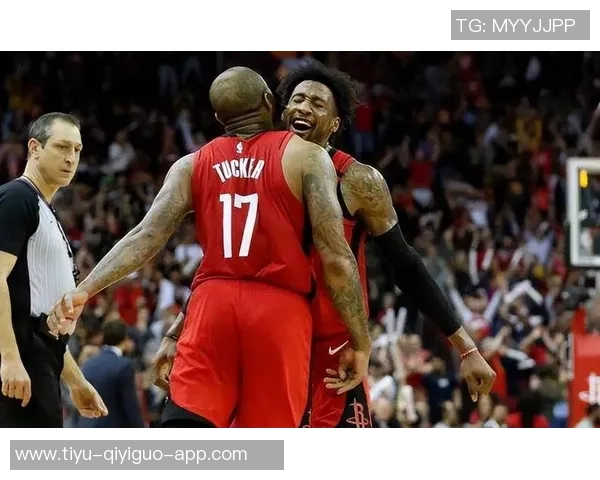 小里谈火箭交易卡佩拉换考文顿感到震惊中锋位置仅剩哈腾可用 小里谈火箭交易卡佩拉换考文顿感到震惊中锋位置仅剩哈腾可用